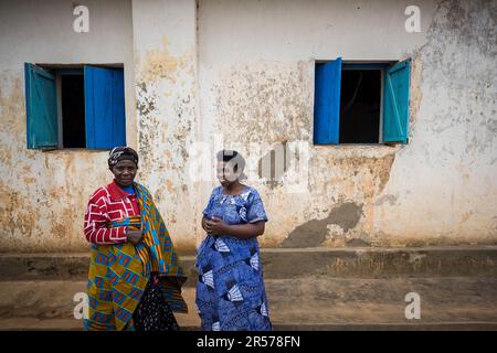 Ruanda. Burera-See. Umgebung von Kidaho. Frauen Stockfoto