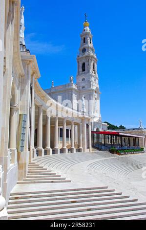 Kirche Santuario de Fatima, Heiligtum von Fatima, Centro, Alte Basilika, Portugal, Europa Stockfoto