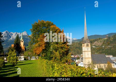 Die Kirche Bischofshofen im Bezirk Pongau Salzburg, Osterreich Stockfoto