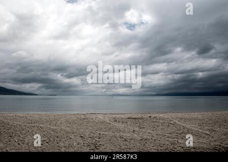 Albanien. Balkan-Halbinsel. Progradec. Strand Stockfoto