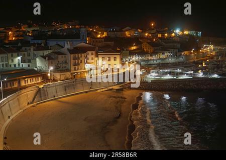 Angra do Heroísmo a noite - Azoren - Portugal Stockfoto