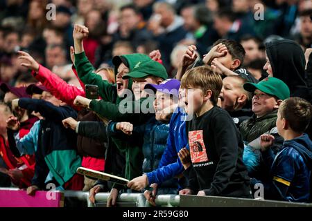 Leeds, England - 01/06/2023 - Cricket - Vitality T20 Blast: North Group - Yorkshire Vikings V Lancashire Lightning - Headingley Stadium, Leeds, England - Yorkshire Fans. Kredit: SWpix/Alamy Live News Stockfoto