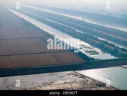 HUAI'AN, CHINA - 2. JUNI 2023 - Annahme der Phase-II-Pilotphase des Huaihe River Waterway von Huai 'an City, 2. Juni 2023, Huai 'an City, Jiangsu Stockfoto