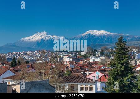 Lachano Massif, Stadt Ioannina, Blick von seinem Grünkohl, Zitadelle in Ioannina, Region Epirus, Griechenland Stockfoto