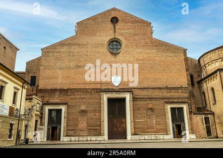 Padova, Italien - 03-05-2022: Der wunderschöne Dom von Padua Stockfoto