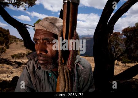 Porträt eines äthiopischen Reiseführers im Simien-Gebirge-Nationalpark, Nordäthiopien. Stockfoto