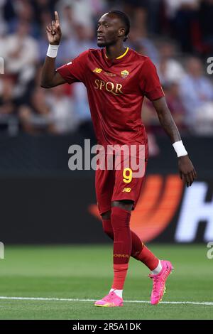 Tammy Abraham von AS Roma Gesten während des Finalspiels der UEFA Europa League vor dem FC Sevilla und als Roma in der Puskas Arena am 31 2023. Mai in Budapest, Ungarn . Stockfoto