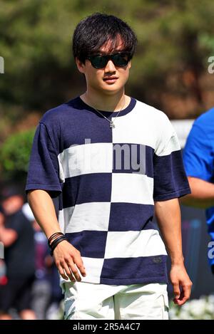 Barcelona, Spanien. 02. Juni 2023. Yuki Tsunoda (JPN) AlphaTauri. Formel-1-Weltmeisterschaft, Rd 8, spanischer Grand Prix, Freitag, 2. Juni 2023. Barcelona, Spanien. Kredit: James Moy/Alamy Live News Stockfoto