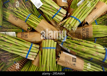 Spargel, Spargel, Spargel, Spargel, Spargel, Spargel, Spargel importiert, Deutschland Stockfoto