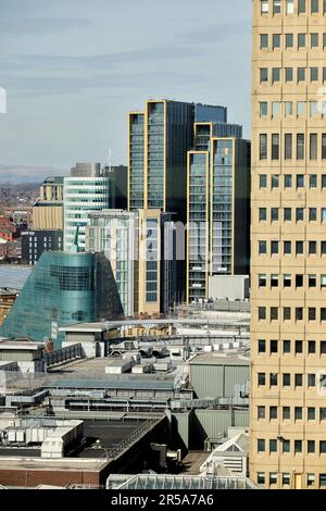 Manchester neue Apartments und Urbis in der sich ändernden Skyline Stockfoto
