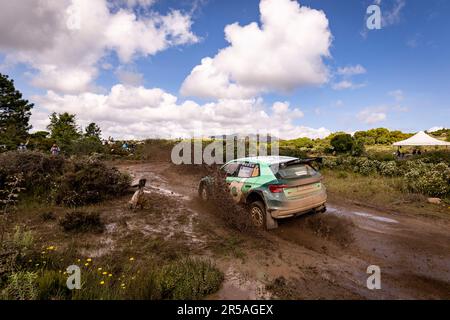 Olbia, Italien. 02. Juni 2023. 23 Andreas MIKKELSEN (NOR), Torstein ERIKSEN (NOR), SKODA FABIA RS, RC2, Rally2, Aktion während der Rally Italia Sardegna 2023, 6. Runde der WRC World Rally Car Championship 2023, vom 1. Bis 4. Juni 2023 in Olbia, Italien - Foto Nikos Katikis/DPPI Credit: DPPI Media/Alamy Live News Stockfoto