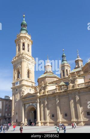 Die Kathedrale - Basilika unserer Lieben Frau der Säule, Saragossa, Aragonien, Spanien. Stockfoto