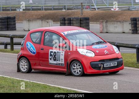 2016 Citroen C1 mit Fahrer Matthew Arnold während der 2023 Snetterton Stage Rally, Norfolk, Großbritannien Stockfoto