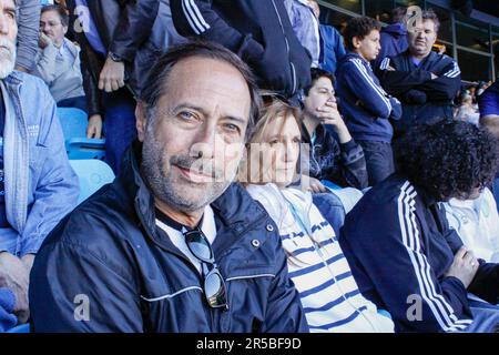 Avellaneda, Argentinien, 2, Oktober 2011. Guillermo Francella in der Vorschau auf das Spiel zwischen Racing Club und Club Atletico Independiente. . Kredit Stockfoto