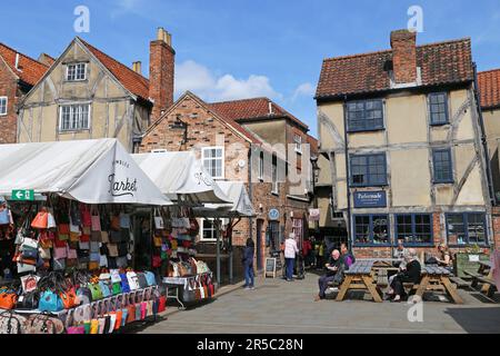 Shambles Market, Silver Street, York, North Yorkshire, England, Großbritannien, Großbritannien, Großbritannien, Europa Stockfoto