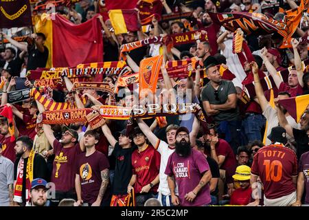 Budapest, Ungarn. 31. Mai 2023. Fans VON AS Roma während des Finalspiels der UEFA Europa League zwischen dem FC Sevilla und AS Roma in der Puskas Arena, Budapest, Ungarn am 31. Mai 2023. Kredit: Giuseppe Maffia/Alamy Live News Stockfoto