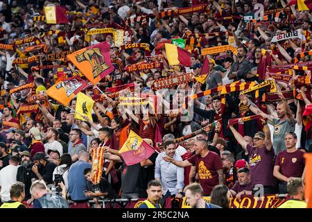 Budapest, Ungarn. 31. Mai 2023. Fans VON AS Roma während des Finalspiels der UEFA Europa League zwischen dem FC Sevilla und AS Roma in der Puskas Arena, Budapest, Ungarn am 31. Mai 2023. Kredit: Giuseppe Maffia/Alamy Live News Stockfoto