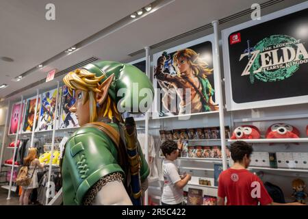 Der Nintendo Store befindet sich im 10 Rockefeller Center in Midtown Manhattan, 2023, New York City, USA Stockfoto