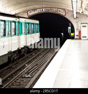 Eines der ältesten u-Bahnstation in Europa - Paris u-Bahn Stockfoto