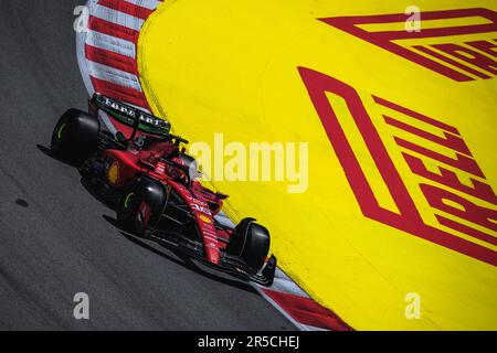 Montmelo, Spanien. 2. Juni 2023: CHARLES LECLERC (MON) vom Team Ferrari fährt in seiner SF-23 während der ersten Trainingssitzung des spanischen GP auf dem Circuit de Catalunya Stockfoto