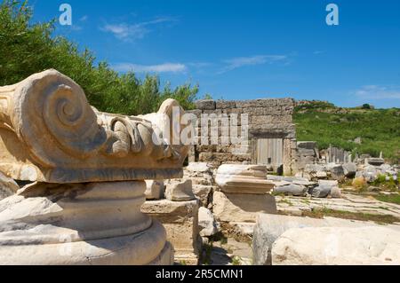 Ausgrabungen von Perge, Antalya, türkische Riviera, Türkei Stockfoto