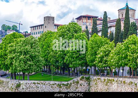 St. John's Park (Italienisch: Parco di San Giovanni) in der Altstadt von Bergamo, Provinz Lombardei, Italien Stockfoto