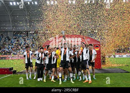 Budapest, Ungarn. 02. Juni 2023. Glück Deutschlands U17 nach dem Finale der ungarischen Fußball-Weltmeisterschaft 2023 gegen Frankreich U17 im Stadion Nandor Hidegkuti in Budapest, Ungarn, 17 2. Juni 2023 Kredit: Live Media Publishing Group/Alamy Live News Stockfoto