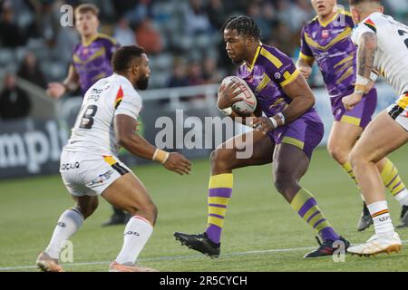 Newcastle, Großbritannien. 02. Juni 2023. Daniel Okoro von Newcastle Thunder in Aktion während des BETFRED-Meisterschaftsspiels zwischen Newcastle Thunder und Bradford Bulls im Kingston Park, Newcastle, am Freitag, den 2. Juni 2023. (Foto: Chris Lishman | MI News) Kredit: MI News & Sport /Alamy Live News Stockfoto