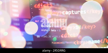 javascript-Computercode mit virtuellem Bildschirm. Programmiercode Stockfoto