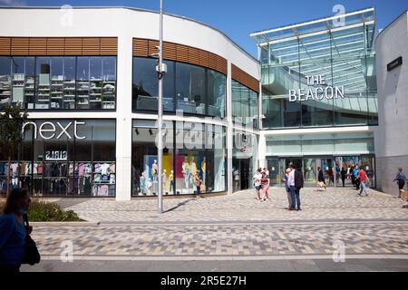 Eastbourne, East Sussex, Großbritannien - August 3 2021: Eingang zum Beacon Shopping Centre Terminus Road. Stockfoto