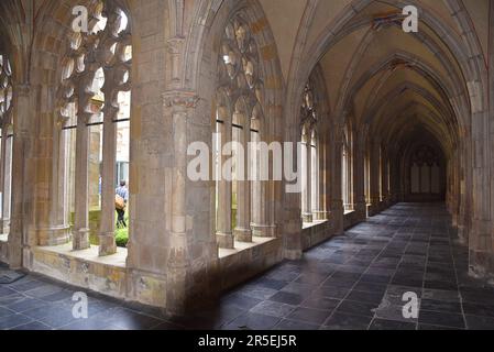 Utrecht, Niederlande. Mai 2023. Das Kloster in der Dom-Kirche in Utrecht. Hochwertiges Foto Stockfoto