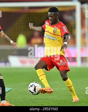 Salis Abdul Samed (26) von RC Lens, das während eines Fußballspiels zwischen dem T Racing Club de Lens und dem AC Ajaccio am 37. Spieltag der Ligue 1 Uber Eats Saison 2022-2023 am Sonntag, dem 27. Mai 2023 in Lens, Frankreich, abgebildet wurde. FOTO SPORTPIX | David Catry Stockfoto