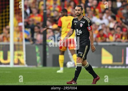 Linse, Frankreich. 27. Mai 2023. Vincent Marchetti (8) von Ajaccio, das während eines Fußballspiels zwischen dem Rennclub de Lens und dem AC Ajaccio am 37. Spieltag der Ligue 1-Essenssaison 2022-2023 am Sonntag, den 27. Mai 2023 in Lens, Frankreich, gezeigt wurde. Kredit: Sportpix/Alamy Live News Stockfoto