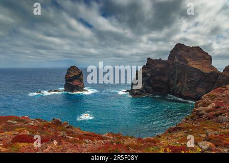 Hüter des Atlantiks, Majestic Gorilla Rock in Ponta de Sao Lourenco, Madeira Island, Portugal Stockfoto