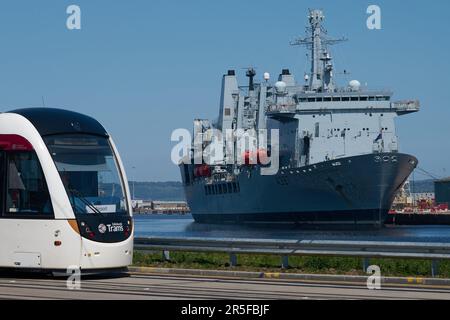 Edinburgh Scotland, Vereinigtes Königreich, 03. Juni 2023. Edinburgh Trams Route nach Newhaven, die ab dem 7. Juni 2023 öffentliche Passagiere aufnehmen soll. Live-Nachrichten von sst/alamy Stockfoto