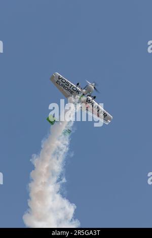 Sukhoi Su-31 auf der Pardubice Air Show 2023 in Pardubice, Tschechische Republik Stockfoto