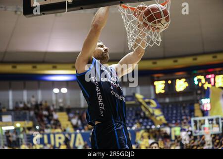 Tuein, Italien. 03. Juni 2023. #55 Alexander Marcius (Gruppo Mascio Treviglio) während des Playoff - reale Mutua Torino vs Gruppo Mascio Treviglio, italienische Basketball-Meisterschaft der A2 Männer in Tuein, Italien, Juni 03 2023 Kredit: Independent Photo Agency/Alamy Live News Stockfoto