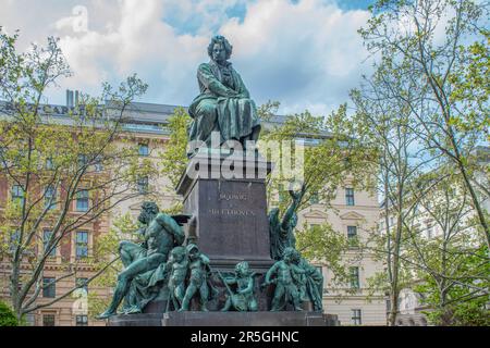 wien, österreich. 1. Mai 2023 ewige Symphonie zur Hommage an ludwig van beethoven am beethovenplatz, wien Stockfoto