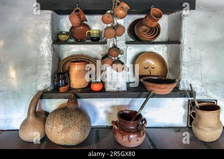 Pots on Display im ältesten Gebäude von Los Angeles Stockfoto