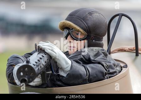 Hinten Gunner Schaufensterpuppe in einem Junkers CL1 ersten Weltkrieg Flugzeug Stockfoto