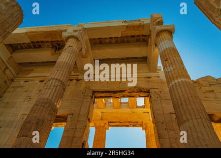 Parthenon-Tempel der Göttin Athena auf dem Akropolis-Hügel, Athen, Griechenland Stockfoto