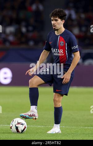 Paris, Frankreich. 03. Juni 2023. Vitinha von PSG während des Fußballspiels der französischen Meisterschaft Ligue 1 zwischen Paris Saint-Germain (PSG) und Clermont Foot 63 am 3. Juni 2023 im Parc des Princes Stadion in Paris, Frankreich - Photo Jean Catuffe/DPPI Credit: DPPI Media/Alamy Live News Stockfoto