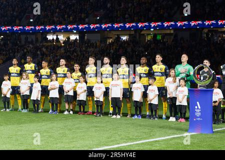 Sydney, Australien. 03. Juni 2023. Die australische Nationalhymne wird am 3. Juni 2023 im CommBank Stadium in Sydney, Australien, vor dem Grand Final zwischen Melbourne City und Central Coast Mariners gesungen. Kredit: IOIO IMAGES/Alamy Live News Stockfoto