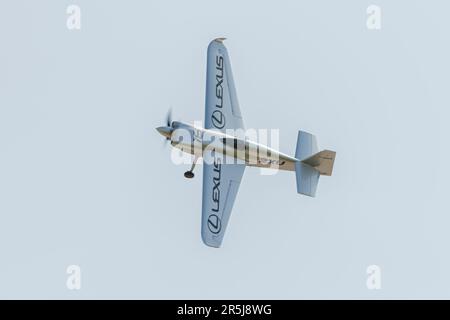 Zivko Edge 540 auf der Pardubice Air Show 2023 in Pardubice, Tschechische Republik Stockfoto