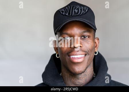 Los Angeles, USA. 02. Juni 2023. Basketballspieler Dennis Schröder, aufgenommen während eines Interviews mit dpa. Kredit: Maximilian Haupt/dpa/Alamy Live News Stockfoto