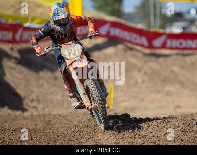 Sacramento, Kalifornien, USA. Juni 03 2023 Sacramento, CA USA Tom Vialle(128)wird bei der AMA Pro Motocross Racing Hangtown Classic 250 Championship in Hangtown Sacramento, CA Thurman James/CSM in die Kurve 22 überführt. Gutschrift: CAL Sport Media/Alamy Live News Stockfoto