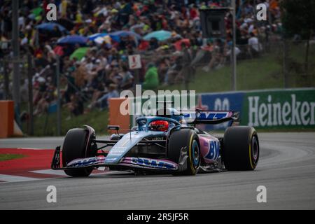 Barcelona, Spanien. 03. Juni 2023. CIRCUIT DE BARCELONA-CATALUNYA, SPANIEN - JUNI 03: Esteban Ocon, Alpin A523 während des spanischen Grand Prix auf dem Circuit de Barcelona-Catalunya am Samstag, den 03. Juni 2023 in Montmelo, Spanien. (Foto: Michael Potts/BSR Agency) Kredit: BSR Agency/Alamy Live News Stockfoto