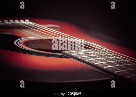Nahaufnahme von einer akustischen Gitarre Stockfoto