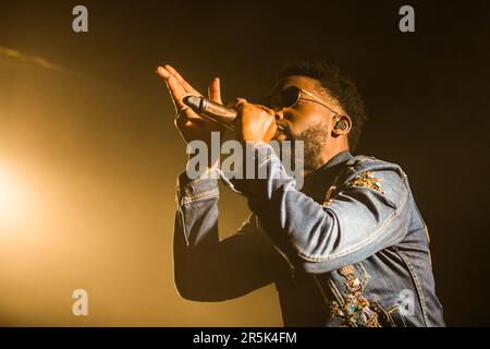 Köln, Deutschland, 06.04.2017. Die britische Sängerin Tinie Tempah tritt live im Luxor in Köln auf. Stockfoto