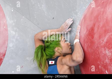 Prag, Tschechische Republik. 04. Juni 2023. Kletterer Miho Nonaka aus Japan tritt am 4. Juni 2023 in Prag, Tschechische Republik, beim Halbfinale der Frauen der Boulder Weltmeisterschaft an. Kredit: Michal Kamaryt/CTK Photo/Alamy Live News Stockfoto